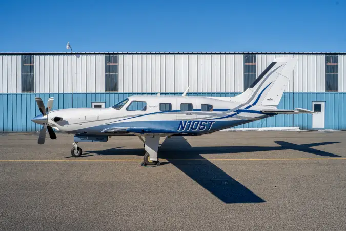 2006 Meridian SN 4697220 Side