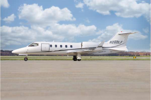 2001 Learjet 31A SN 231 REG N260LF Exterior