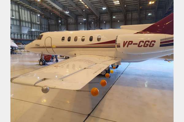 1998 Hawker 800XP aircraft
