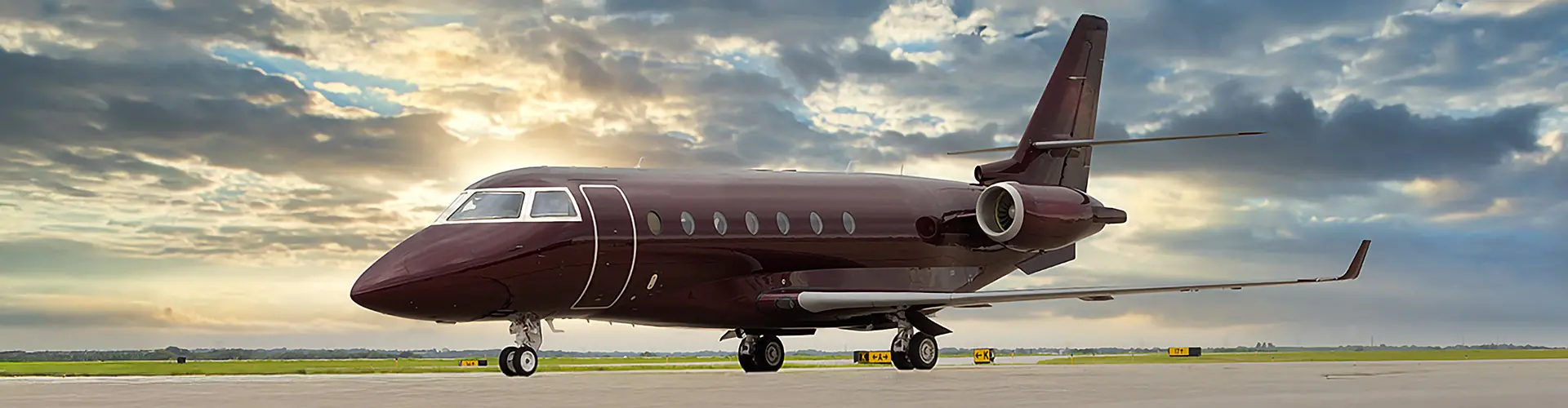 Exterior of Gulfstream G200 with beautiful merlot paint