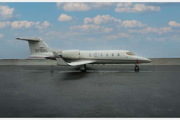 2000 Learjet 31A aircraft