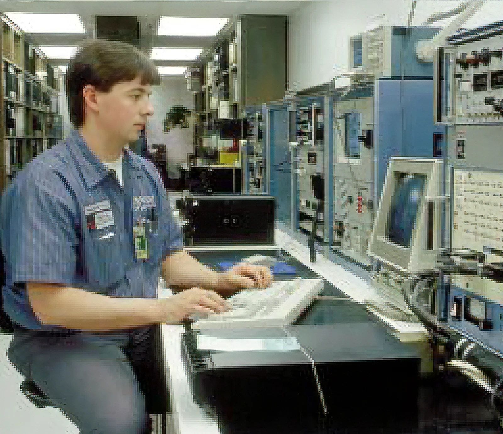 Avionics Technician Mark Cote tests a Honeywell Primus II navigation system with Duncan Aviation&rsquo;s computer-based test set in 1995. See how far we have come since then.