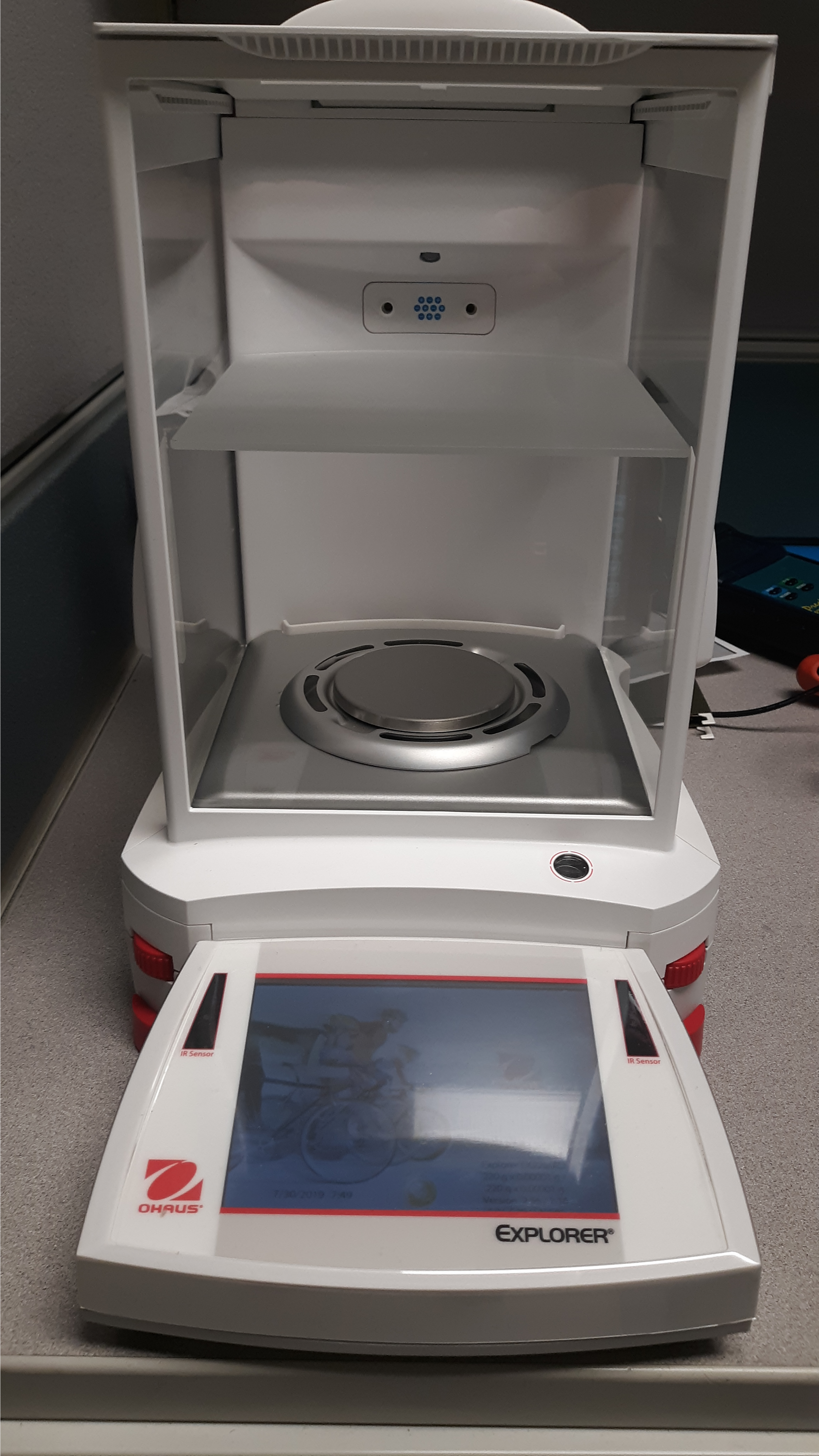 Cal-Lab-Scale